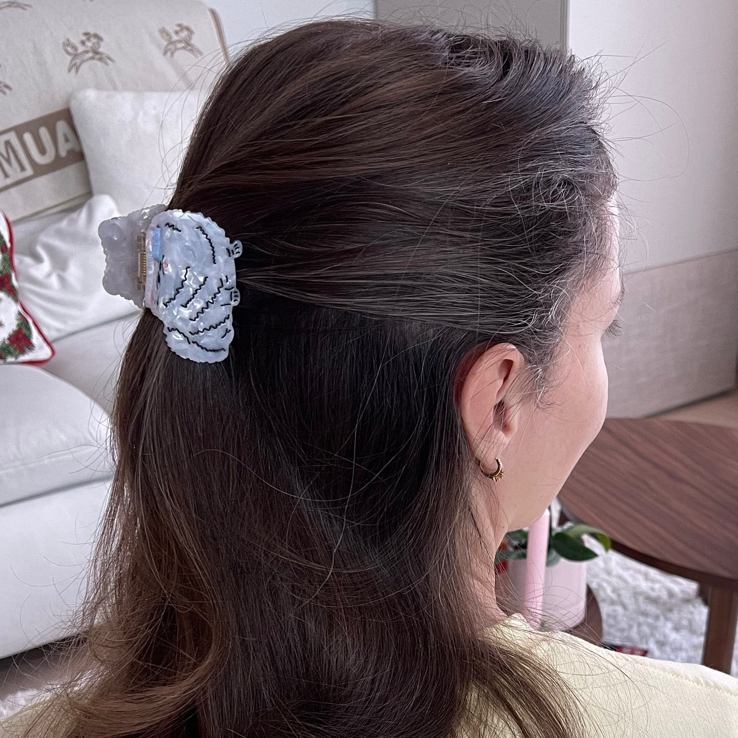 Pomeranian (pompom) hair clip
