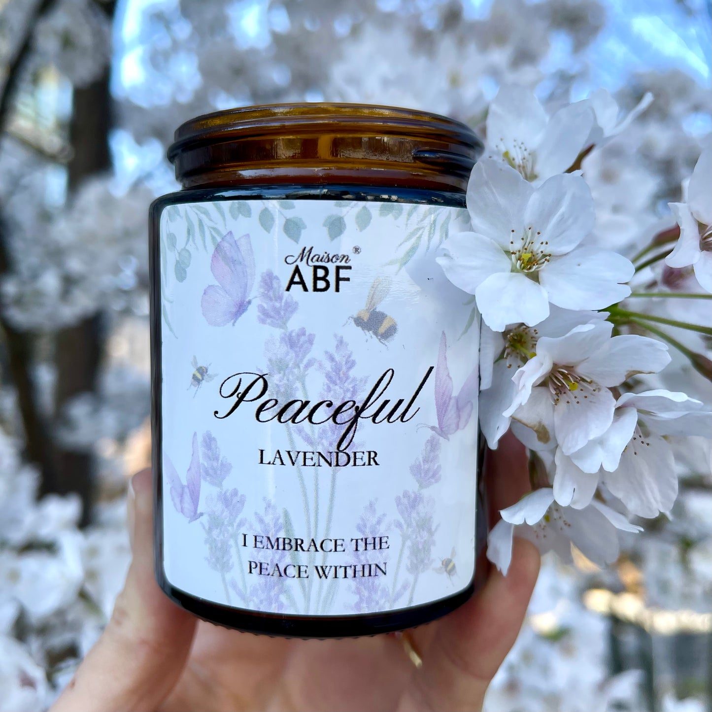 Peaceful candle (aromatherapy)