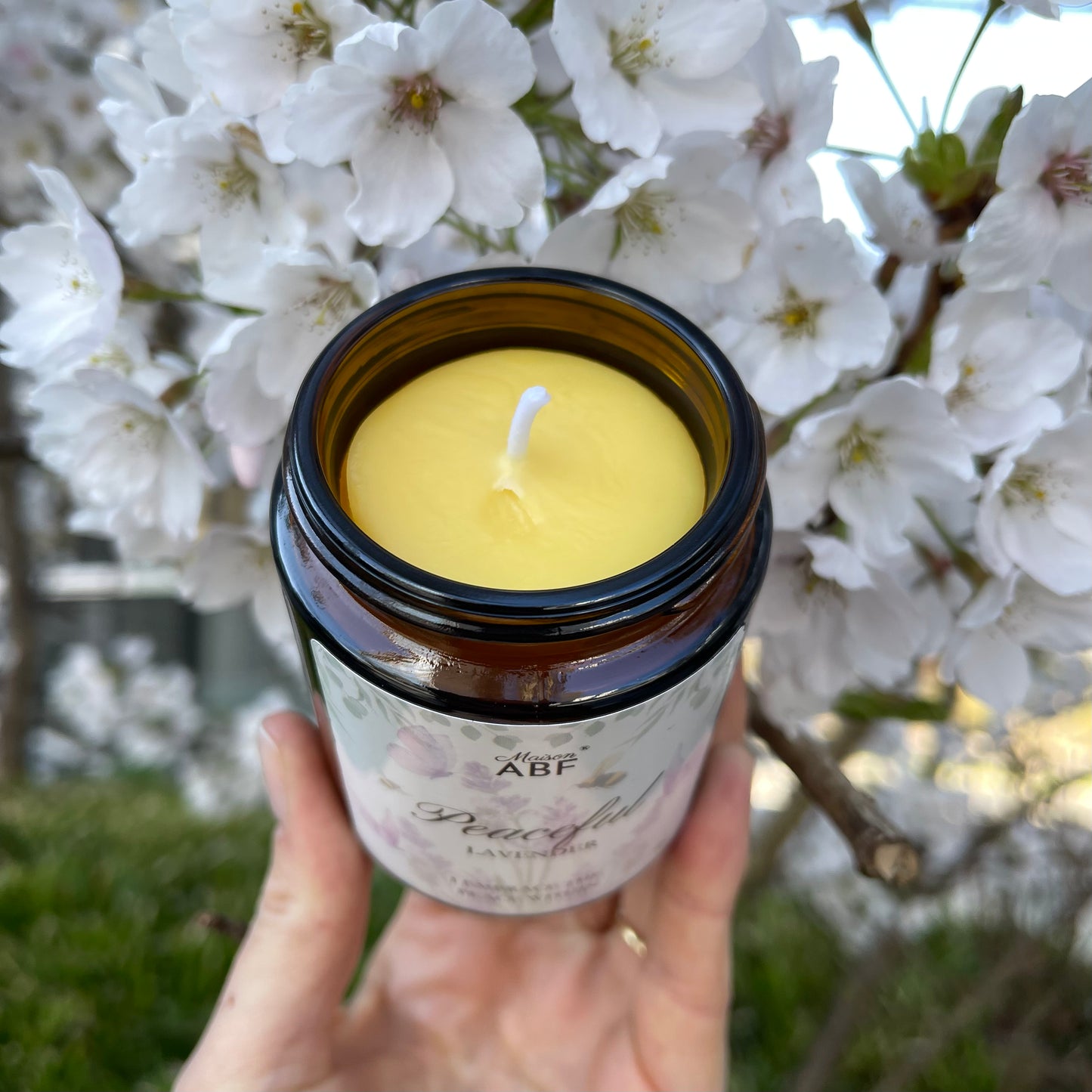 Bee's Knees candle