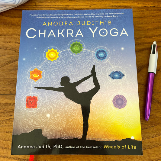 Chakra Yoga - Anodea Judith (PhD)