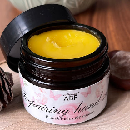 Repairing hand salve
